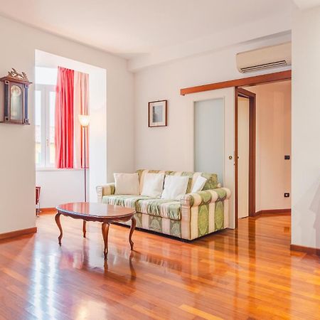 Residenza Edvige - Italian Homing Apartment Verona Exterior foto